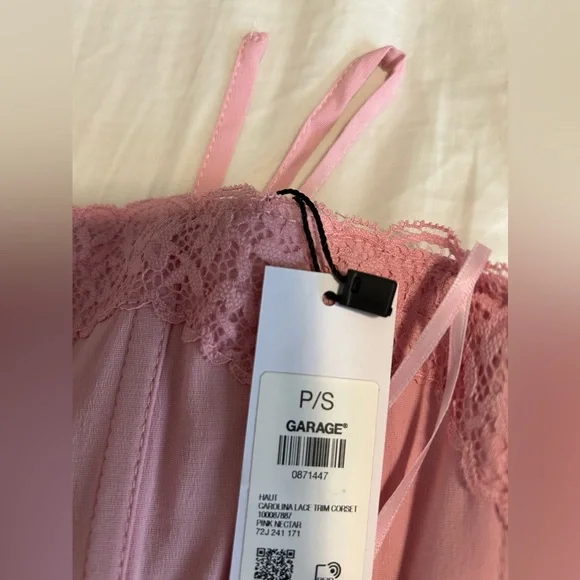 Garage Corset - Picture 2 of 3